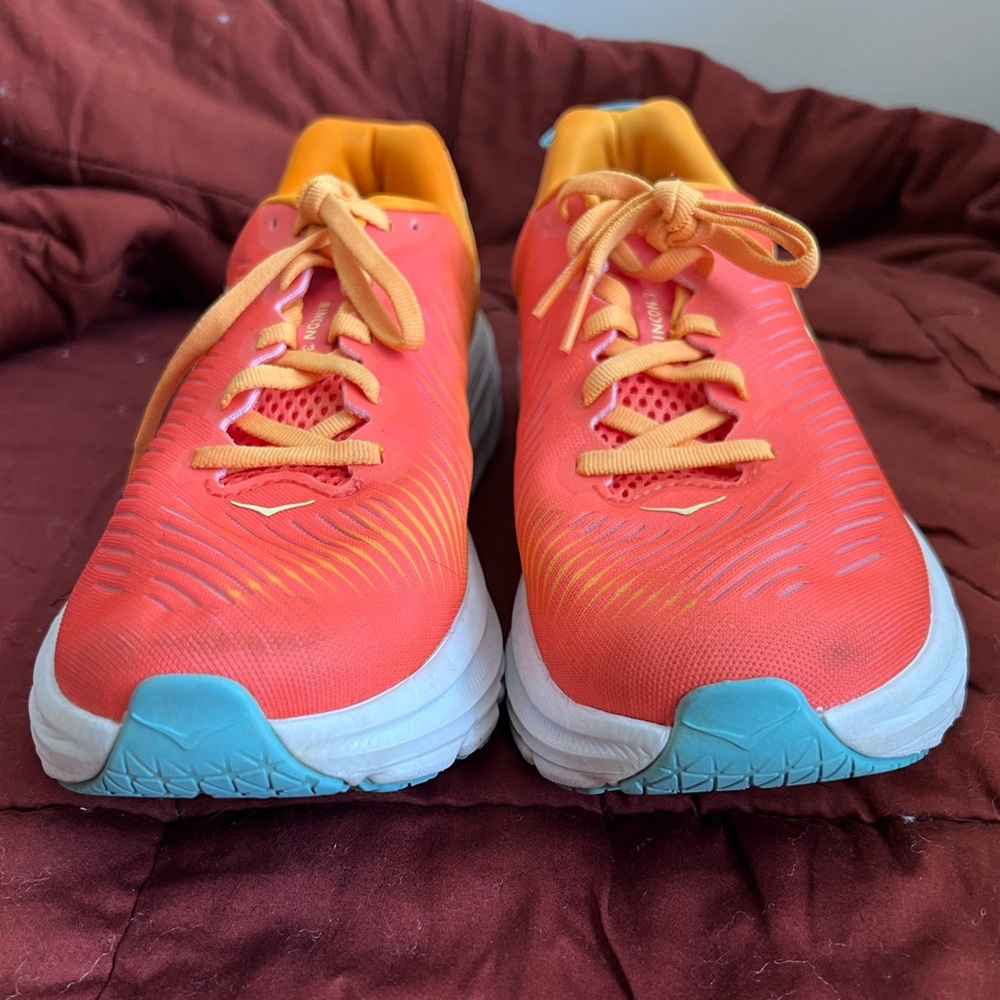 ✨EUC✨ Hoka Rincon 3 Camellia/Radiant Yellow Women's Running Shoes - Picture 10 of 13